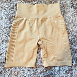 Forever 21 Biker shorts- Size S